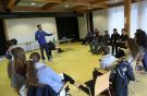 Schüler beim Vortrag von "Lebenden Büchern" - hier: Rapper Spax Quelle: HAZ